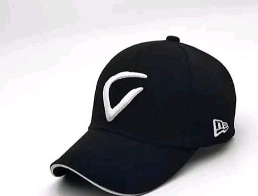Black Minimal Logo Cap – Clean & Classic Everyday Style