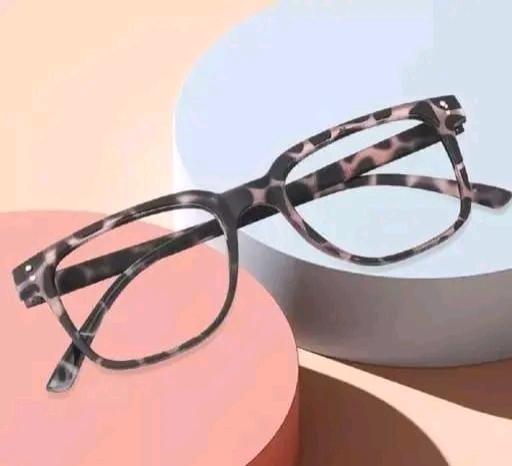 Leopard Print Blue Light Glasses – Bold & Trendy Vision